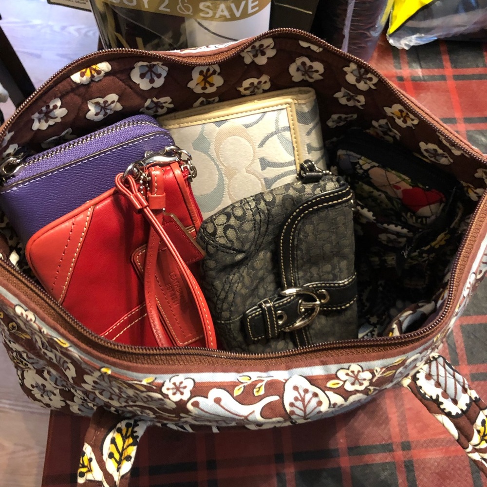 Vera Bradley Medium Size Purse